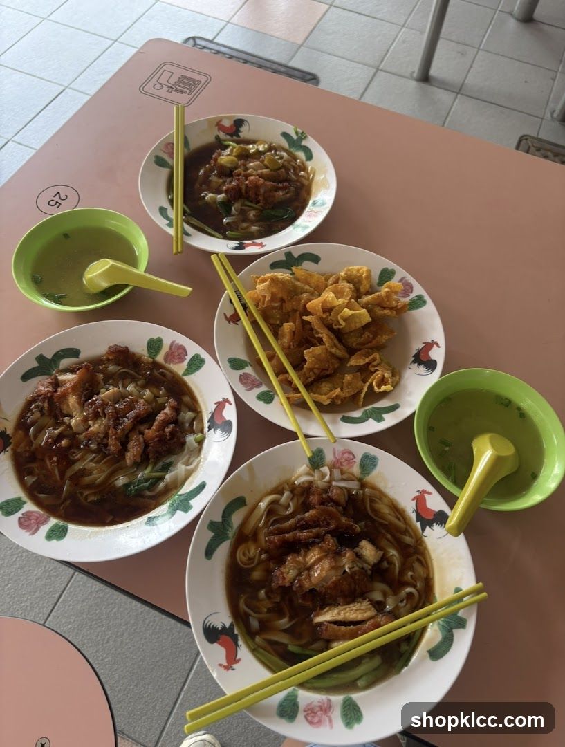 Noodles and Fried Wontons