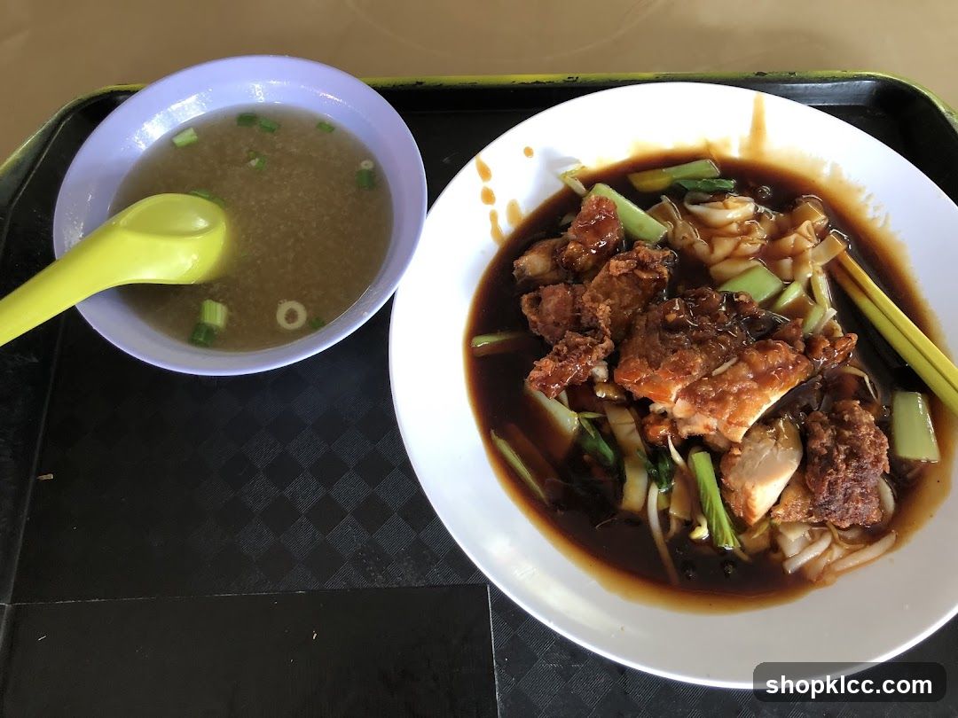 Fried Chicken Noodles with Soup