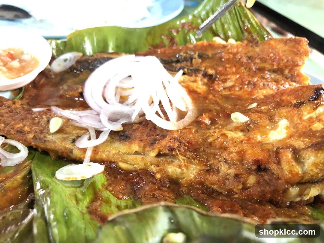 Grilled Fish with Sauce and Onions