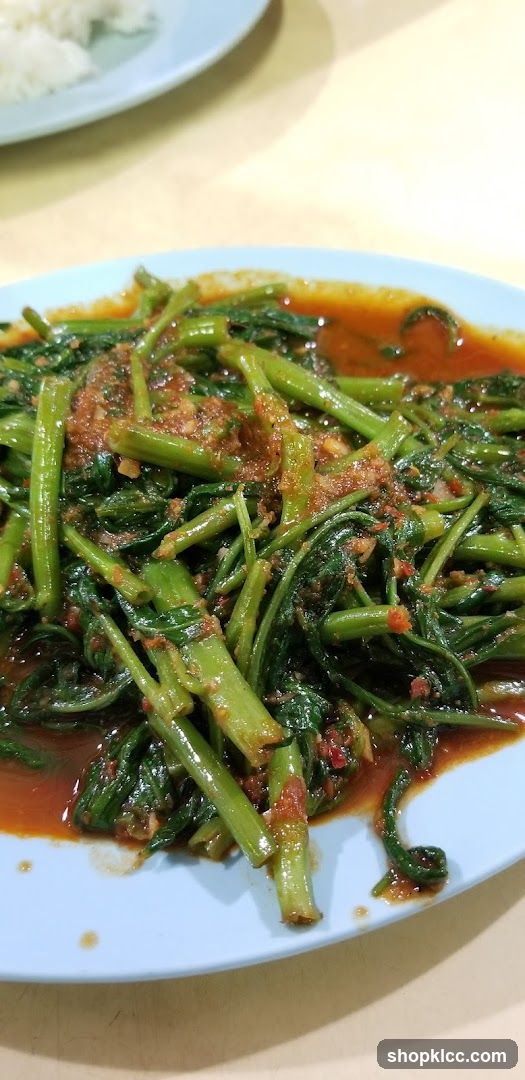 Stir-fried Water Spinach