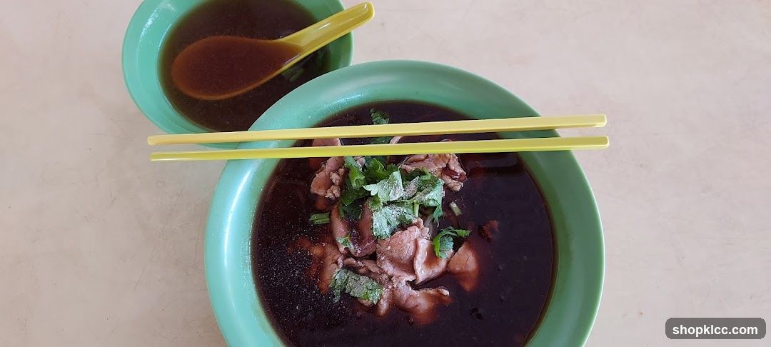 Beef noodle soup