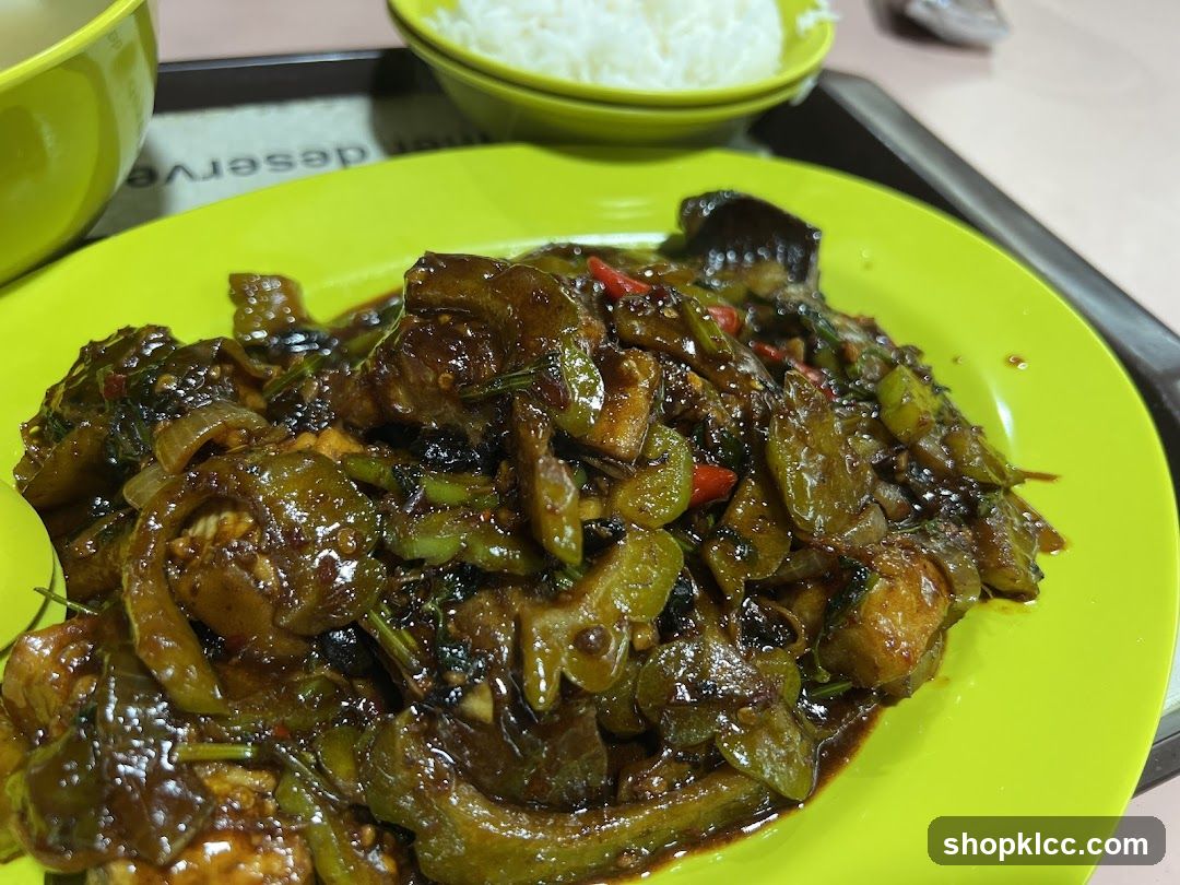 Stir-fried Bitter Gourd with Tofu