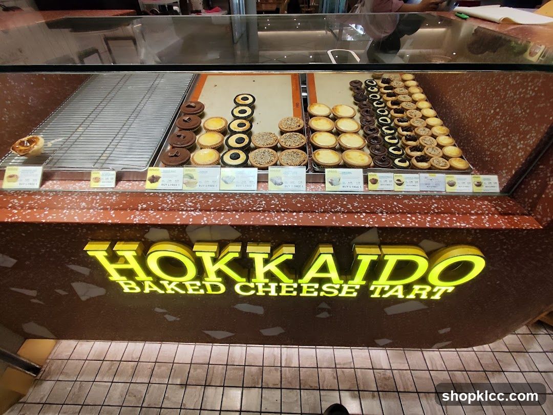 Hokkaido Baked Cheese Tart Display