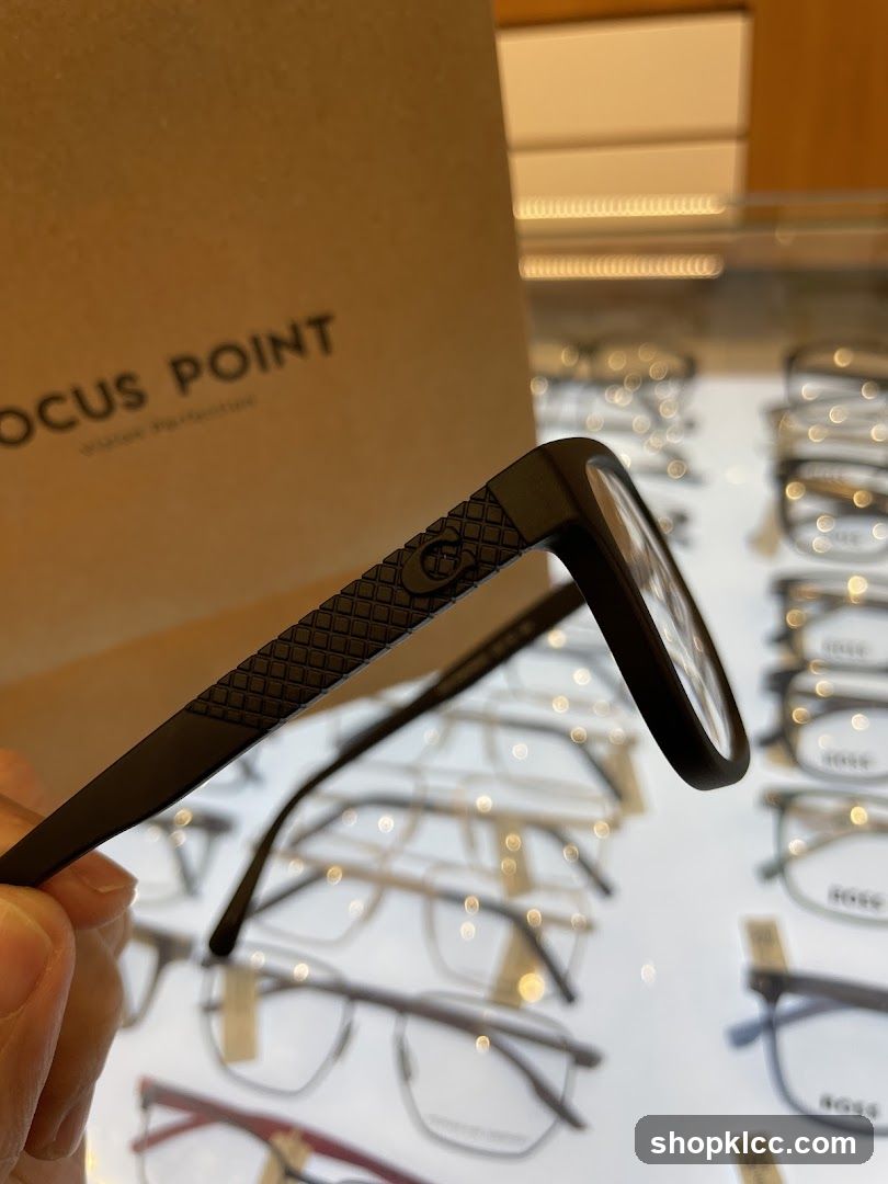 Eyeglasses Display