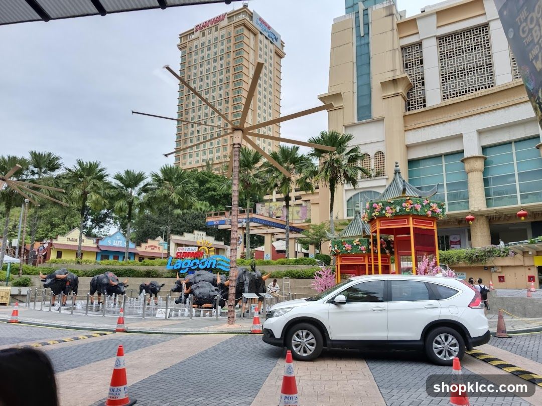 Sunway Lagoon Entrance