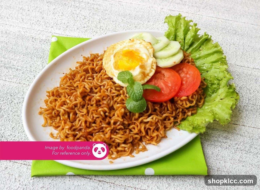 Noodles with Fried Egg