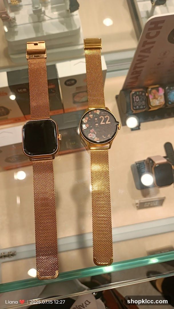 Smartwatches on Display