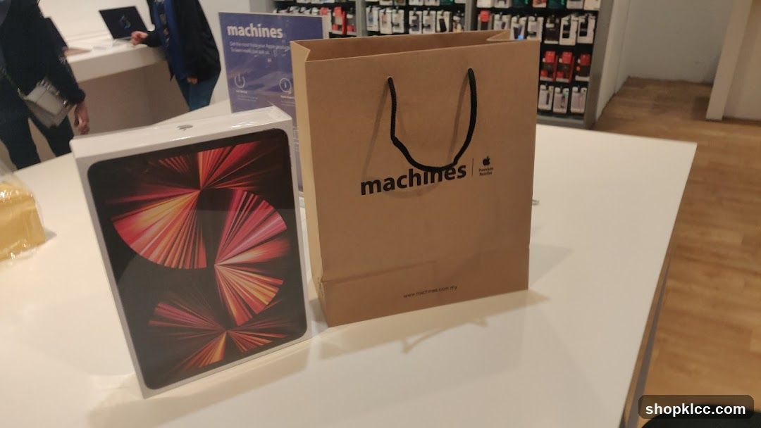 iPad Pro and Shopping Bag