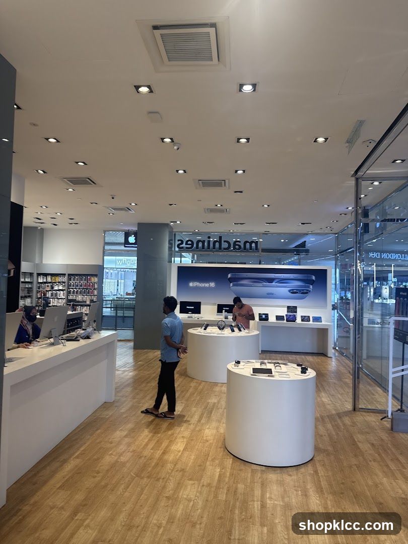 Apple Store Interior