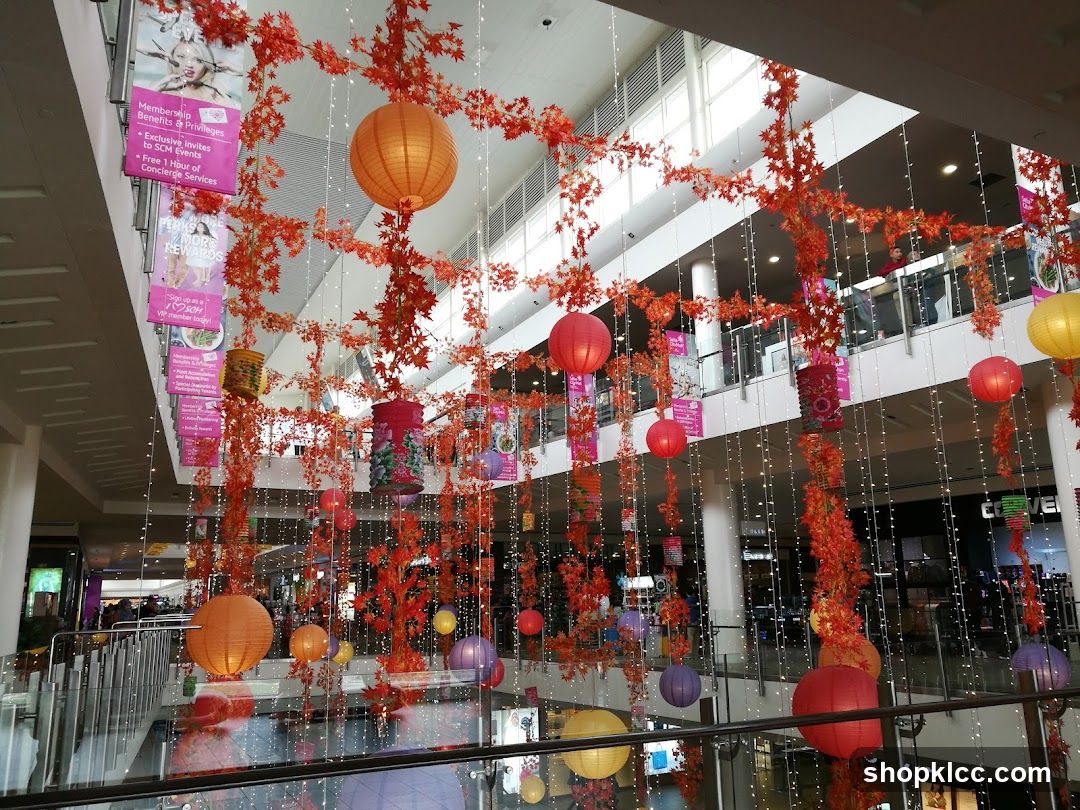 Mall Decorations