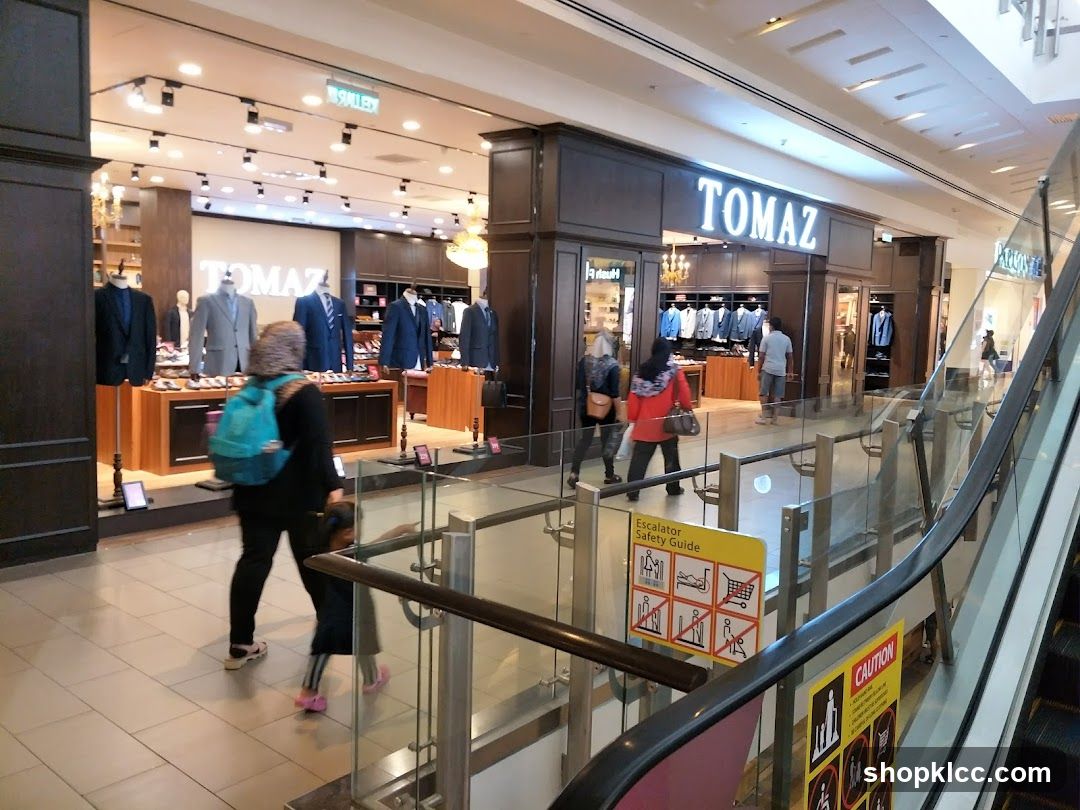 Tomaz Storefront