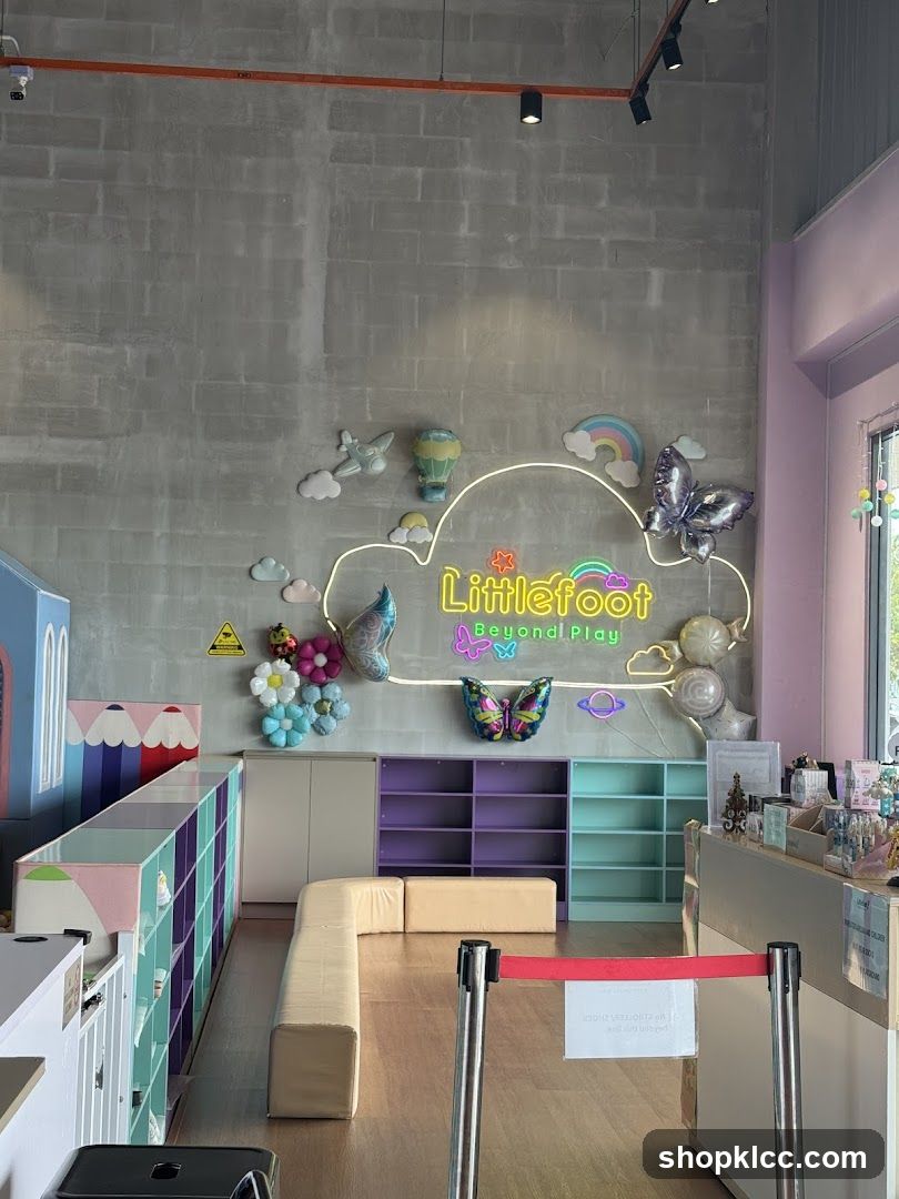 Littlefoot Beyond Play Interior