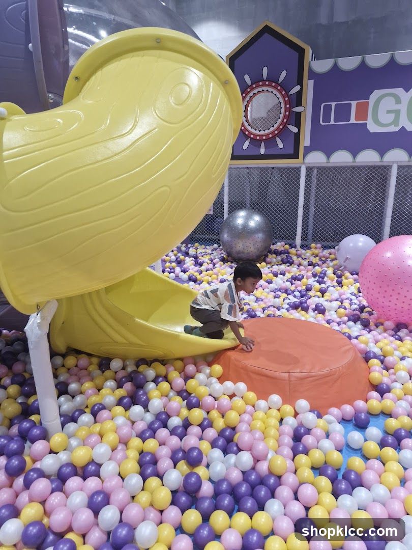 Indoor Playground Ball Pit