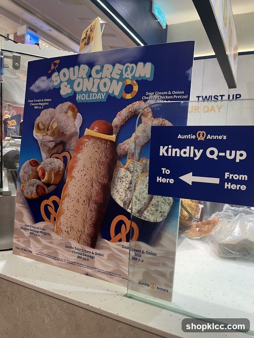 Auntie Anne's Sour Cream & Onion Holiday Promotion