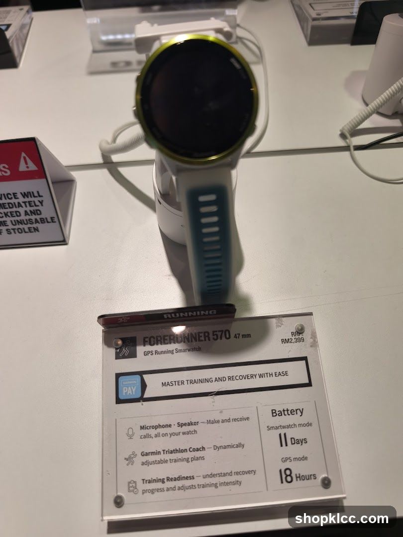Garmin Forerunner 570 Smartwatch Display