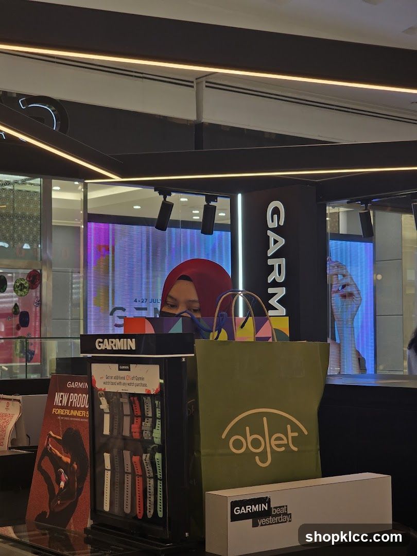 Garmin Store Display