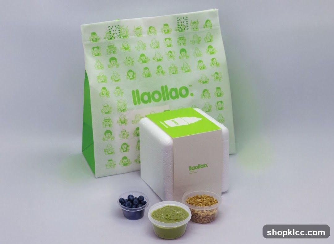 Llaollao Frozen Yogurt Packaging