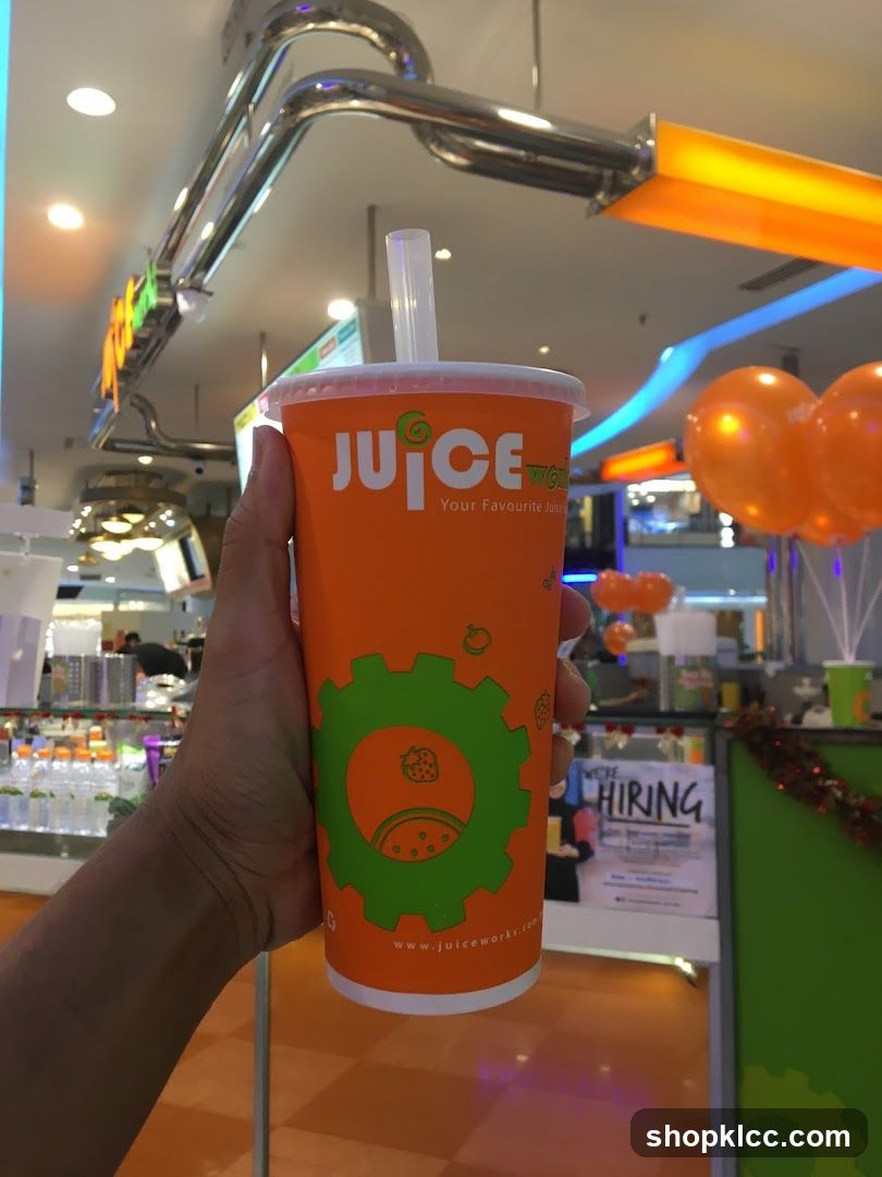 Juice cup with logo