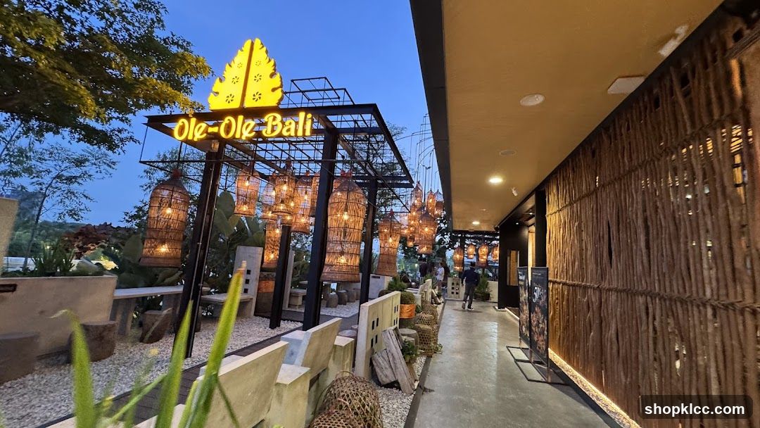 Outdoor seating area with decorative lighting