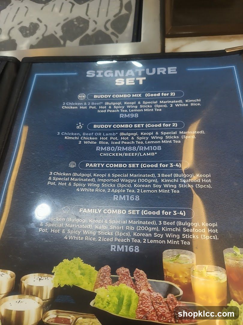 SIGNATURE SET