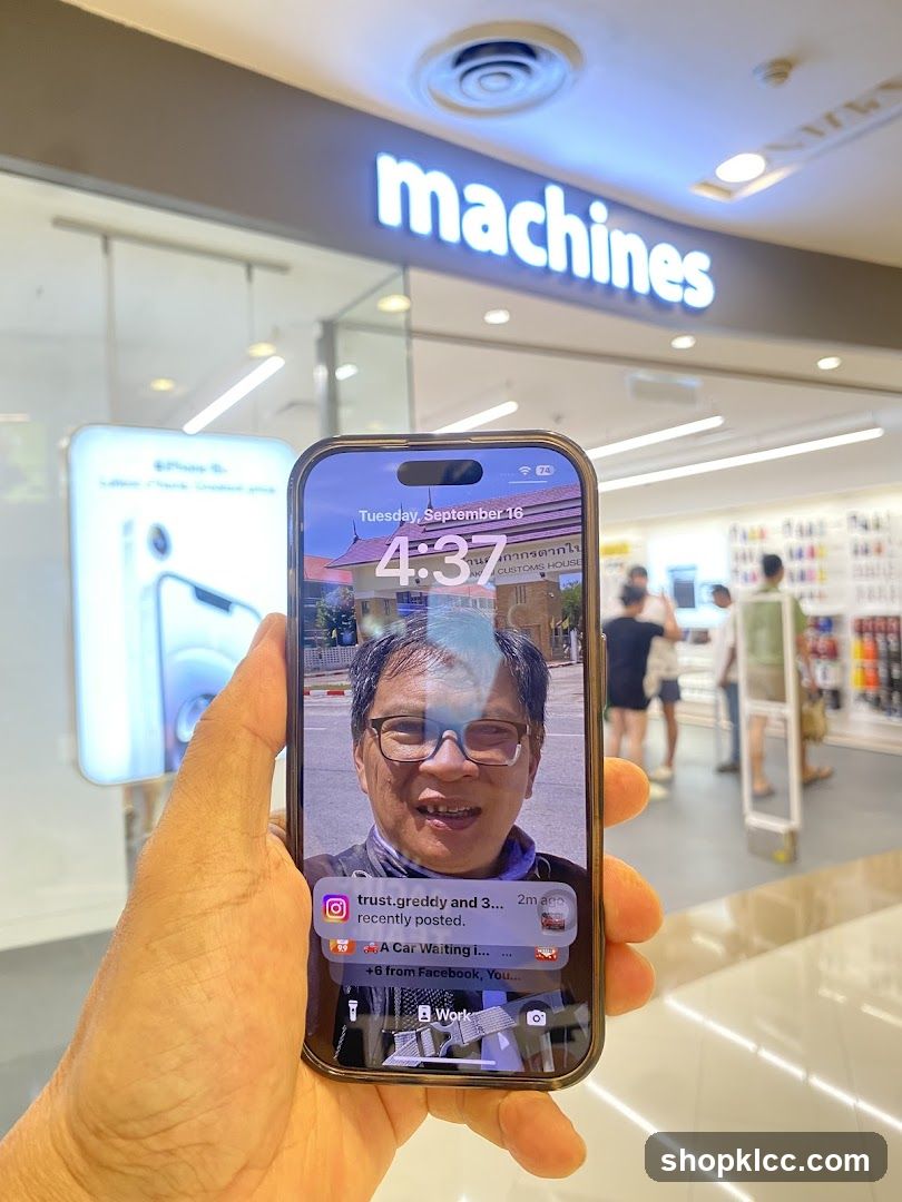 Machines Sunway Pyramid Apple Premium Partner Store