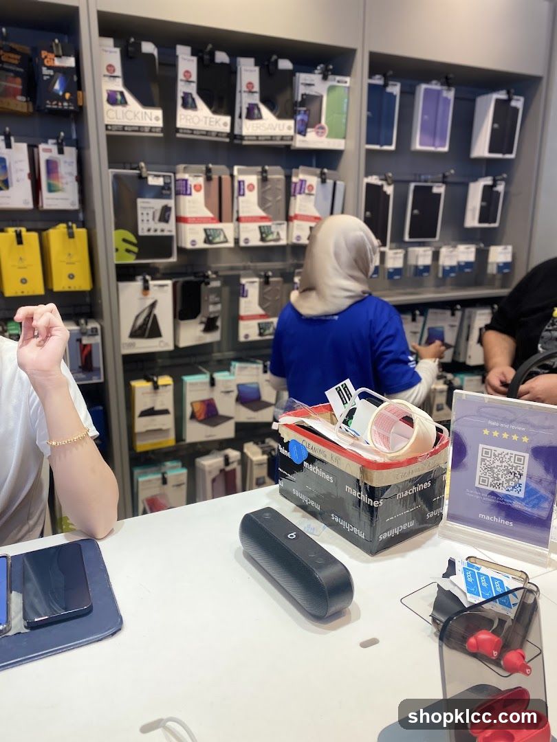 Electronics Store Counter
