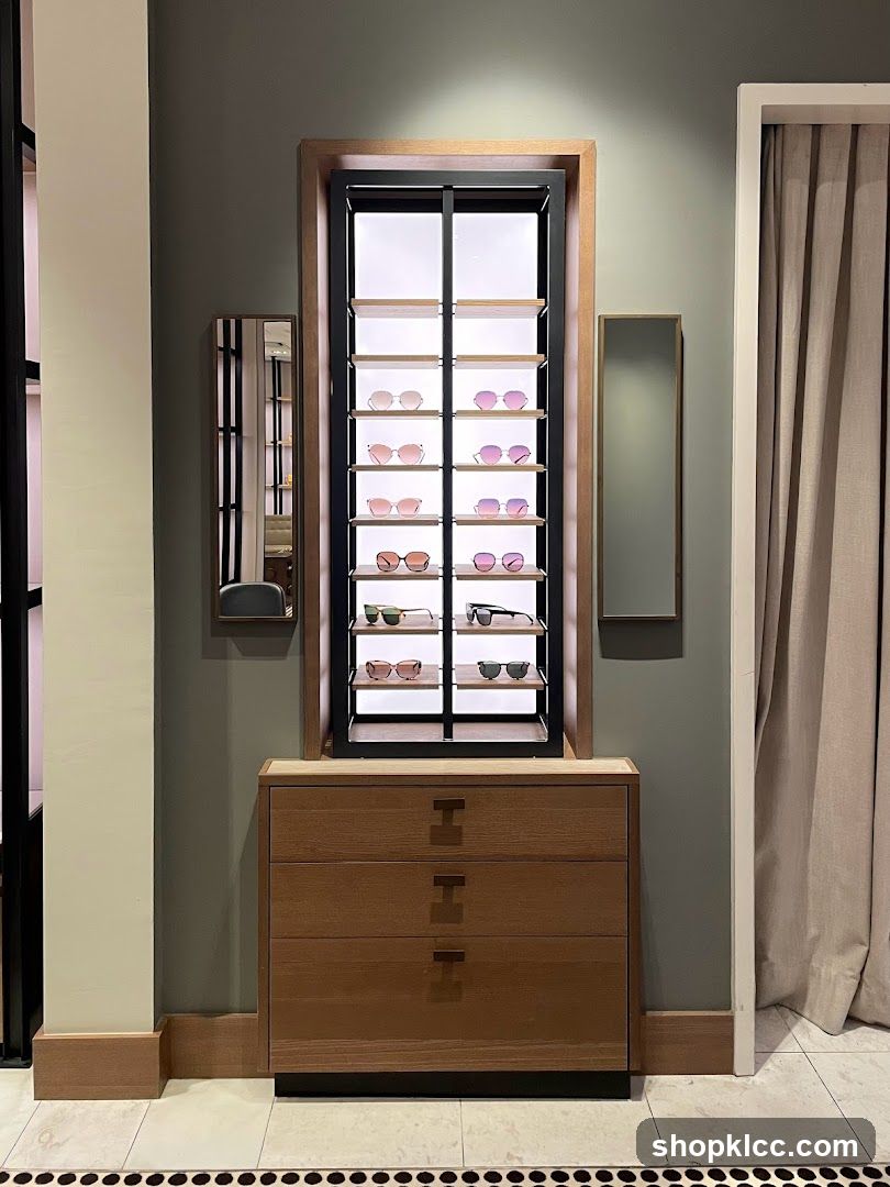 Eyewear Display
