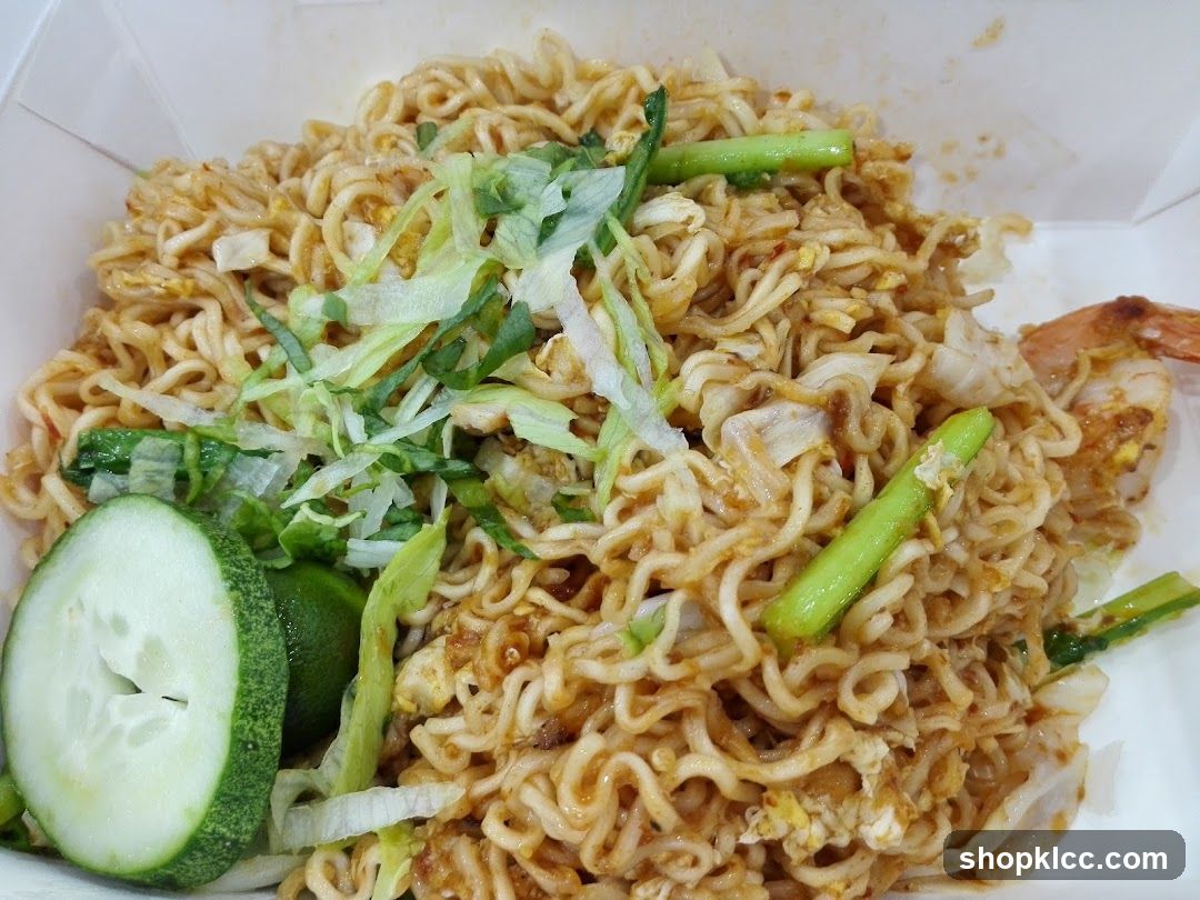 Noodles with Shrimp and Vegetables