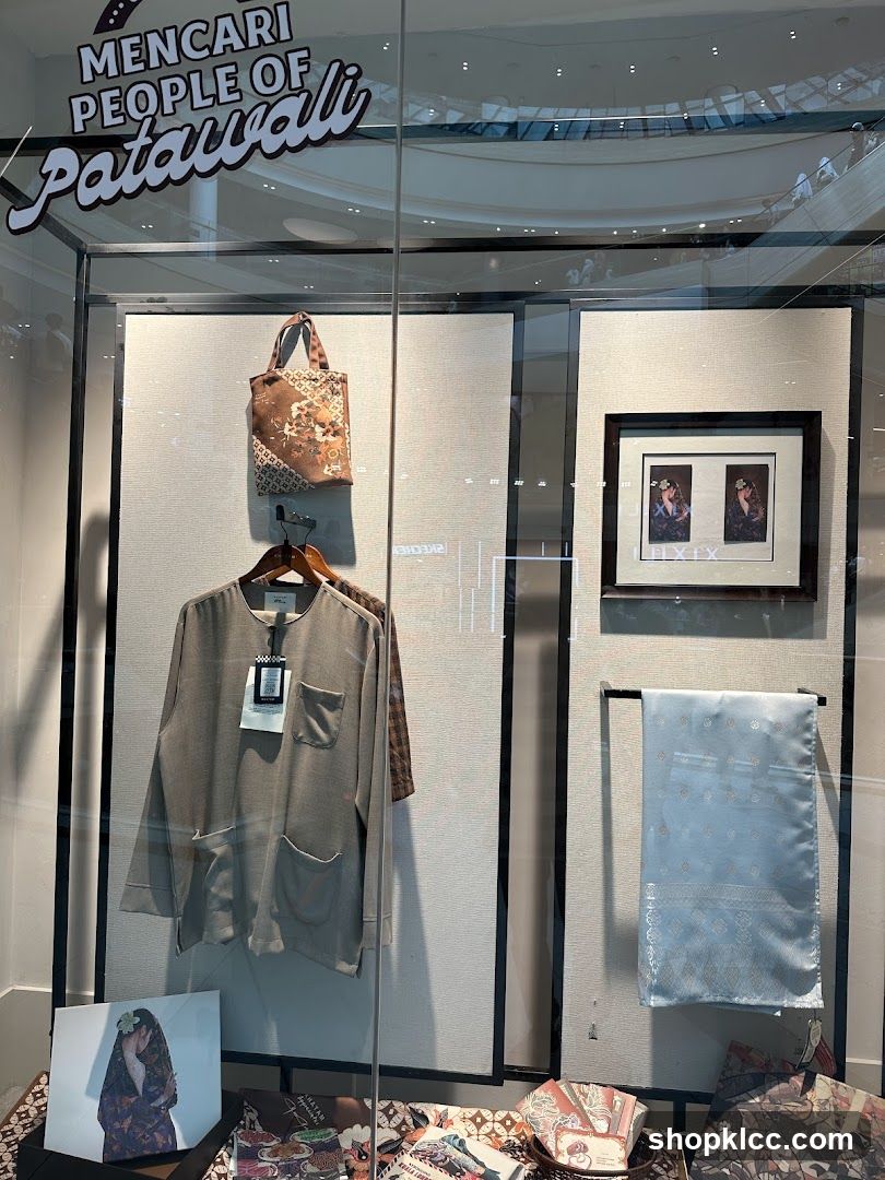 Display of traditional clothing and accessories