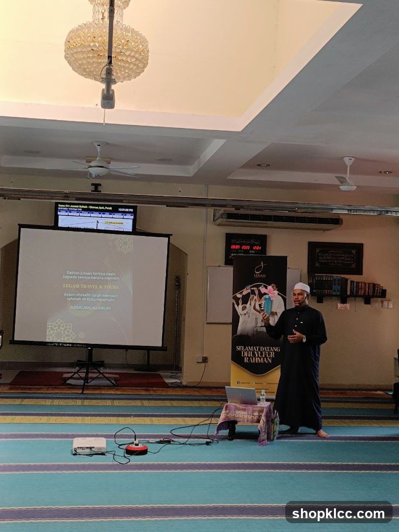 Presentation in a mosque