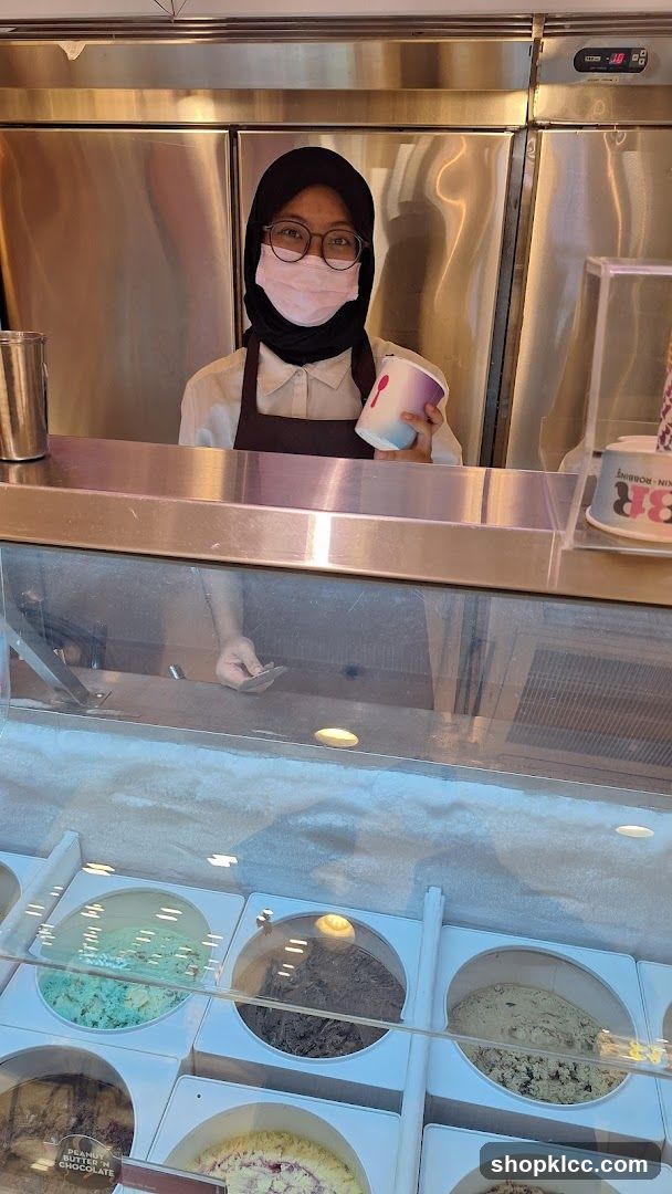 Ice Cream Shop Employee