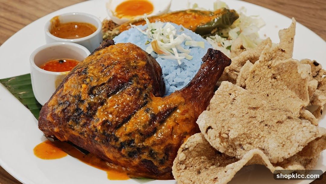 Nasi Kerabu with Fried Chicken