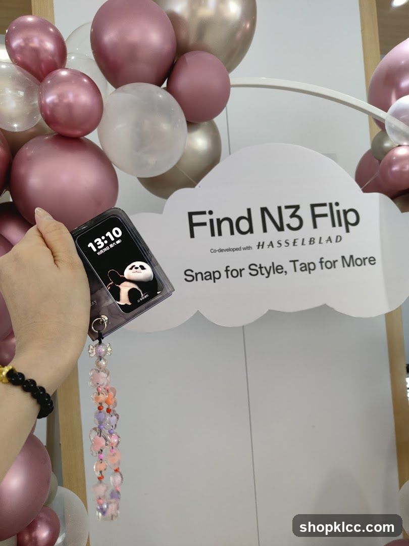 Promotional display for Find N3 Flip