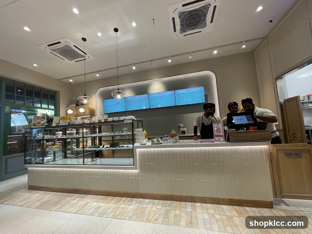 Dessert Shop Counter