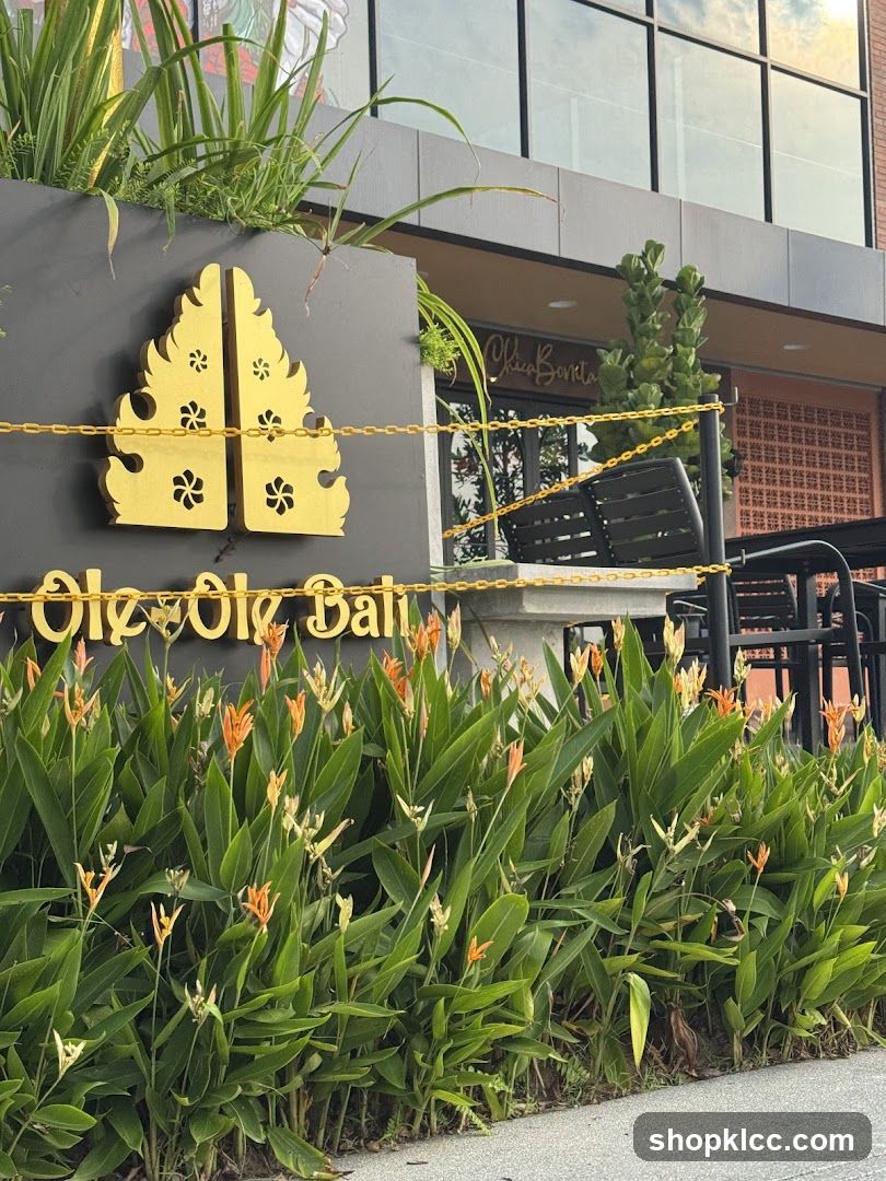 Oleg Oleg Bali Storefront