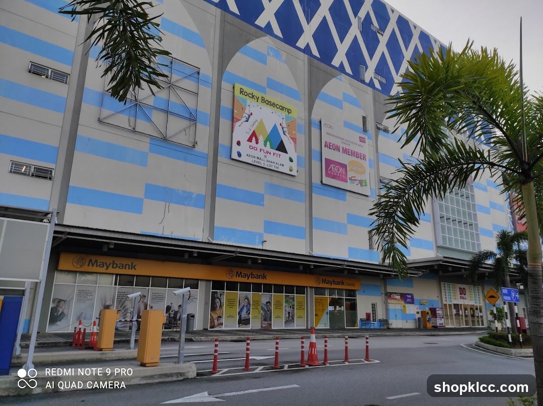 Maybank storefront