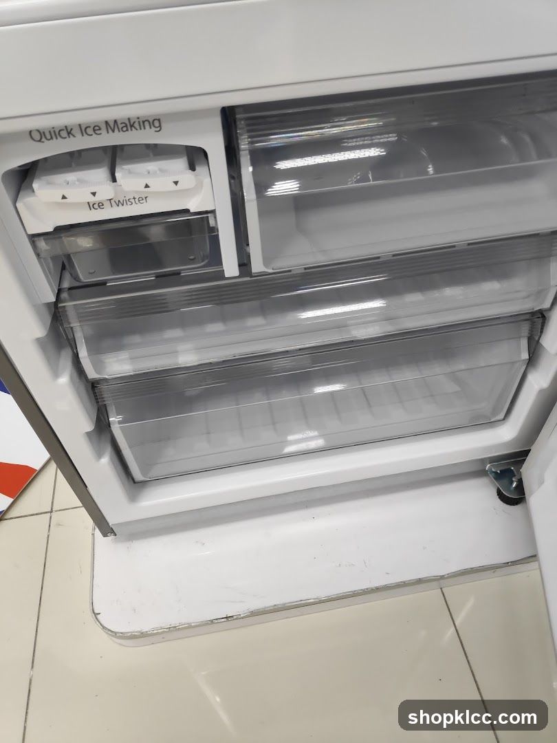Refrigerator Ice Maker