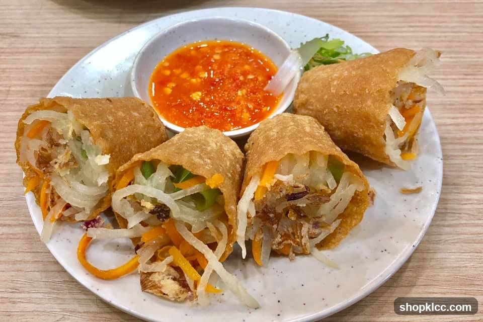 Spring Rolls with Dipping Sauce