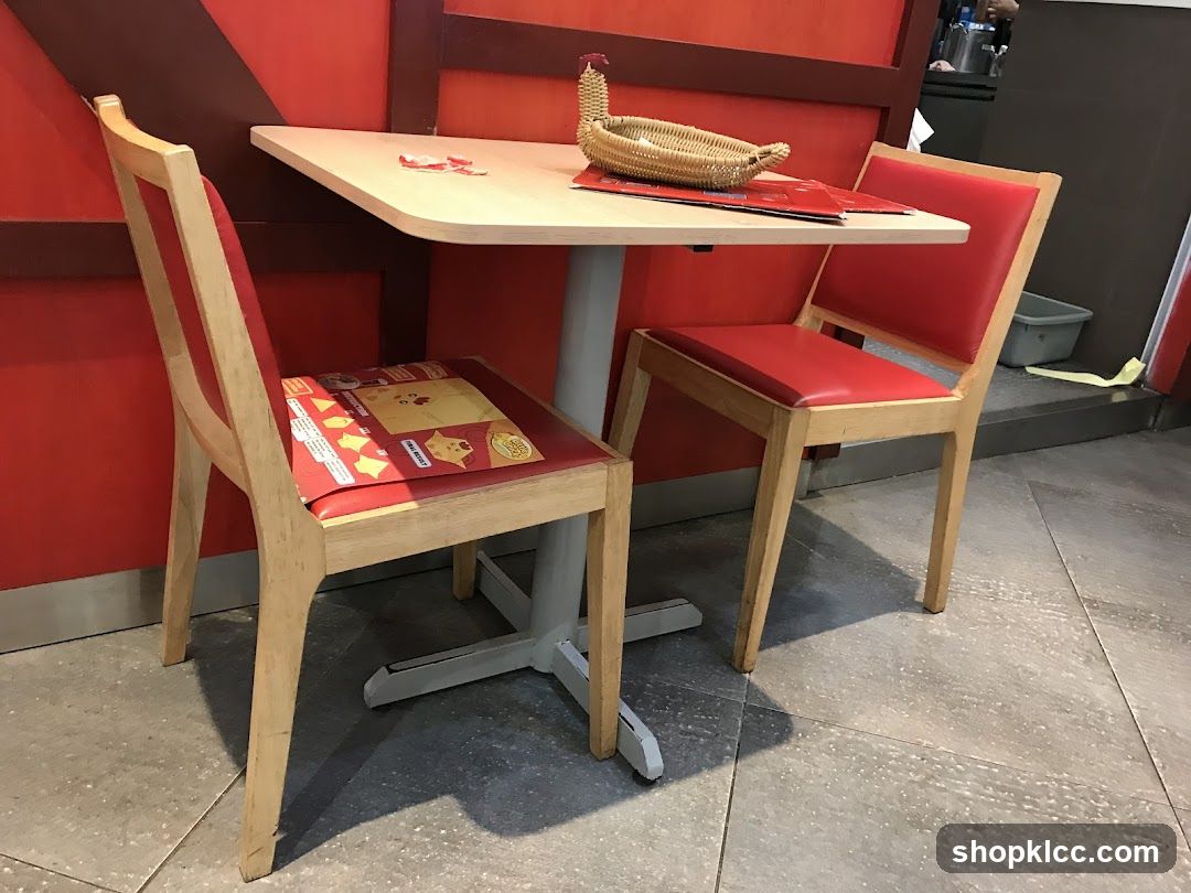 Restaurant Table Setting