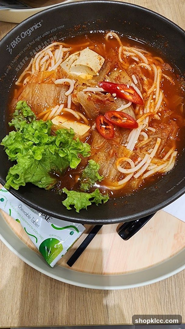 Kimchi Noodle Soup