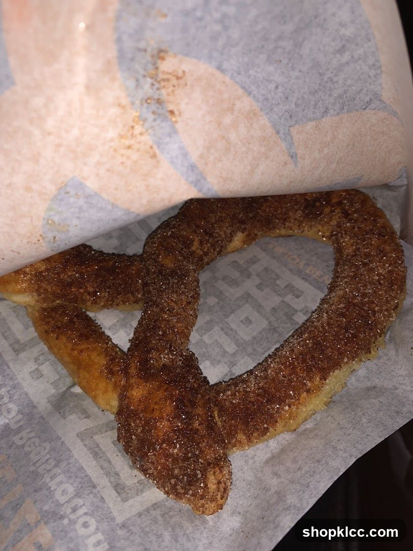 Cinnamon Sugar Pretzel