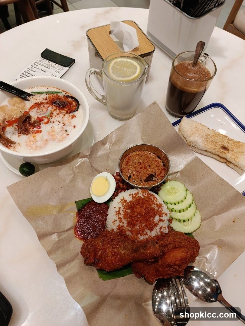 Nasi Lemak and Drinks