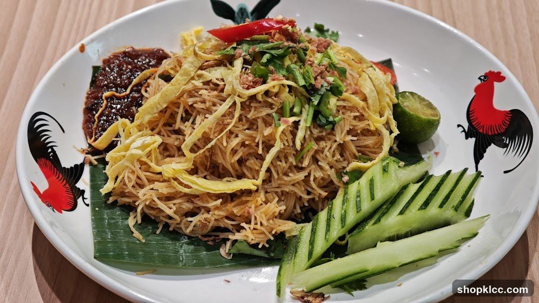 Noodles with Sambal and Garnish