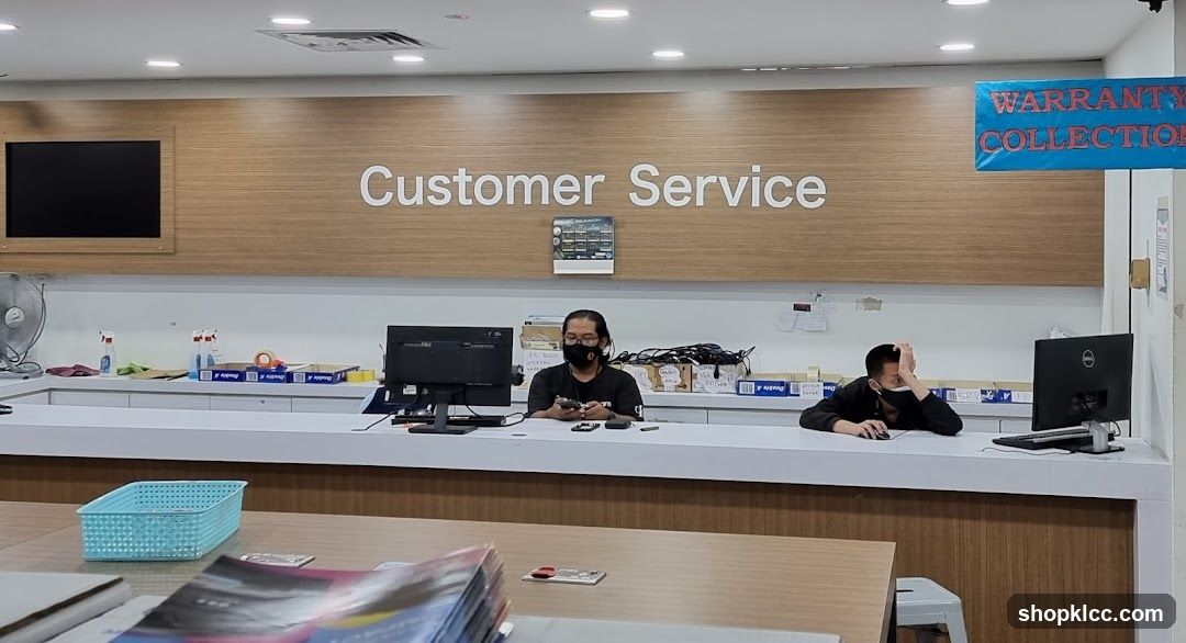 Customer Service Desk