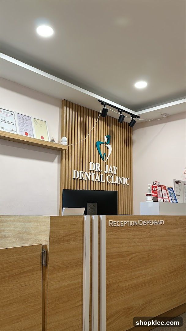 Dr. Jay Dental Clinic Reception