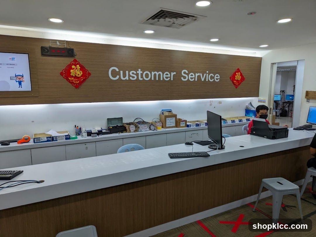 Customer Service Counter