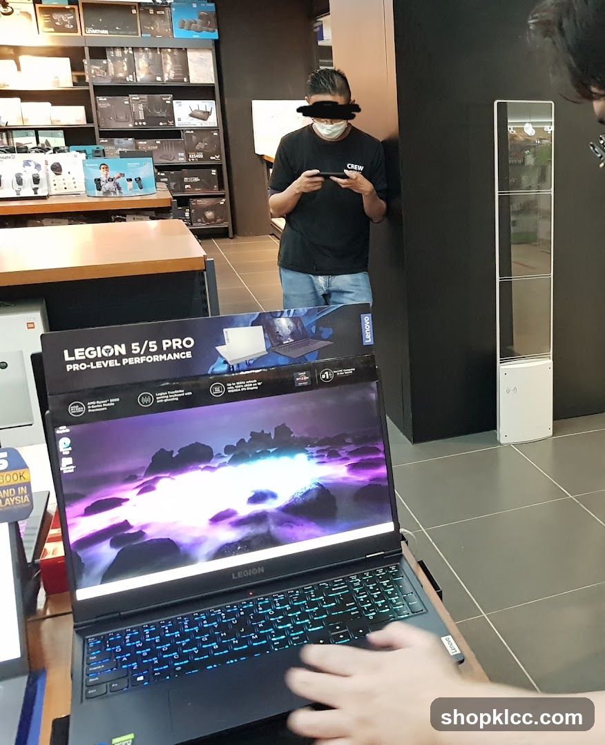 Lenovo Legion Laptop Display