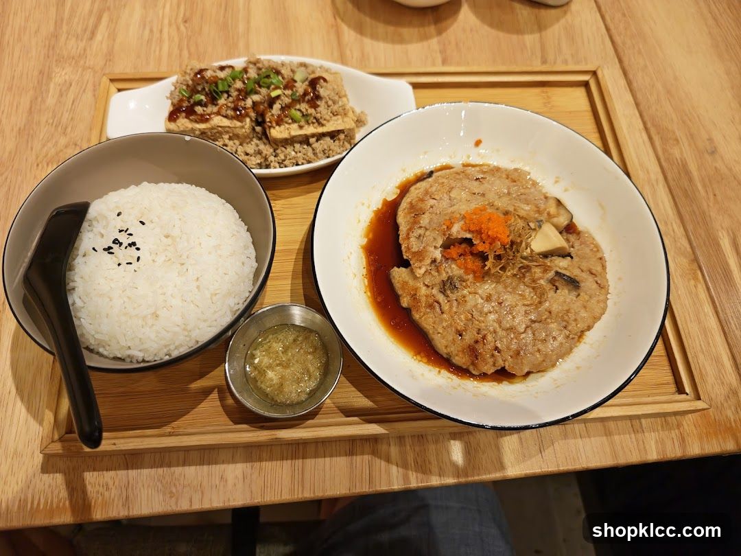 Steamed Patty with Rice and Tofu