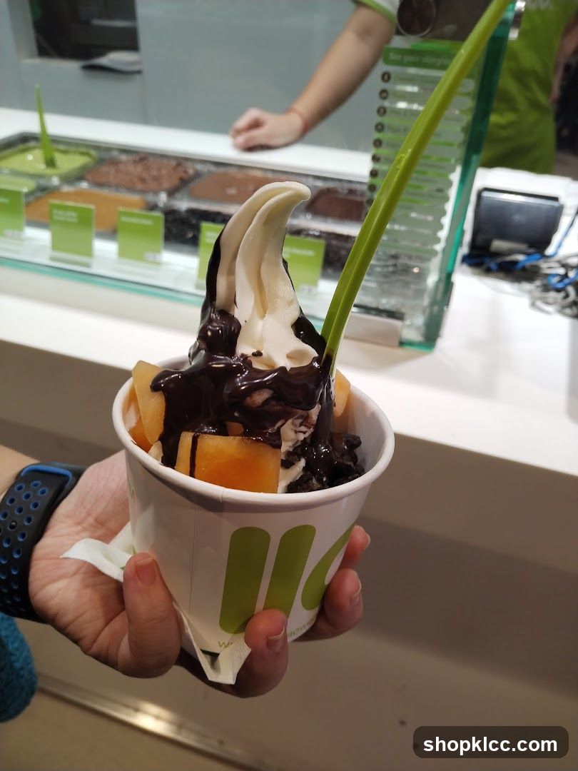 Frozen Yogurt with Toppings