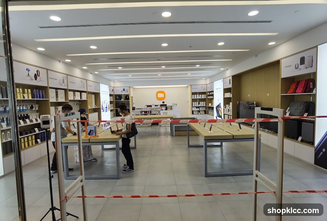 Xiaomi Store Interior